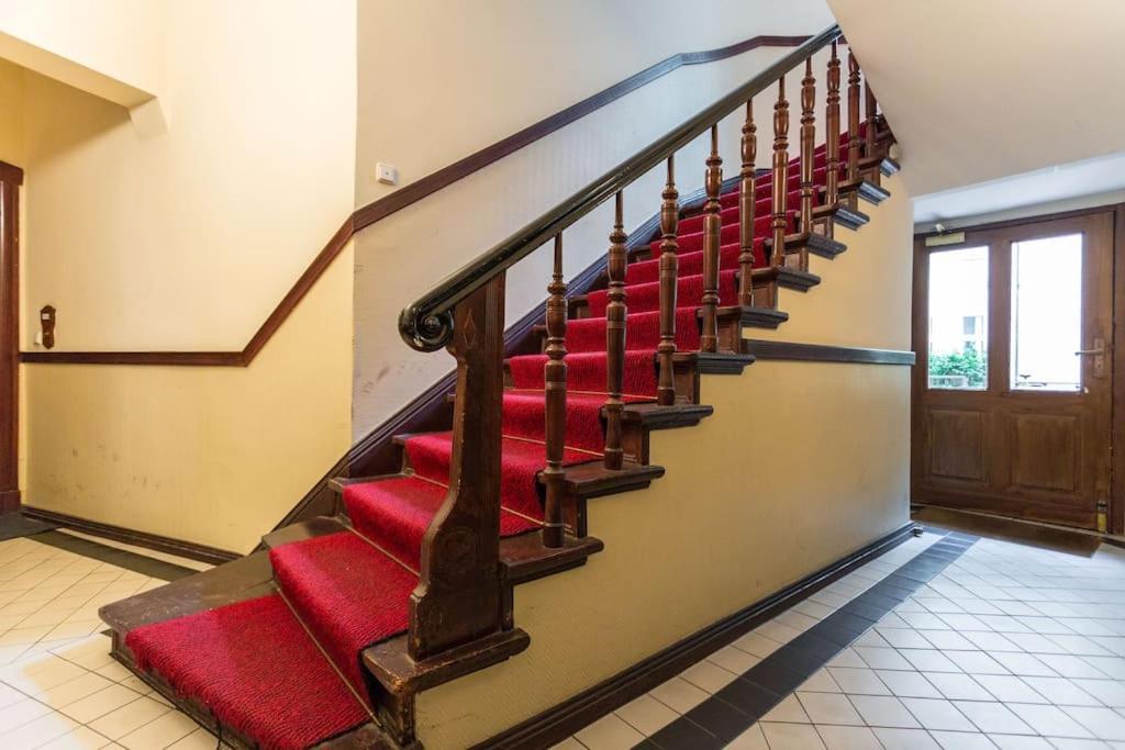 Zentrale Altbauwohnung Im Helmholtzkiez Berlin Zewnętrze zdjęcie